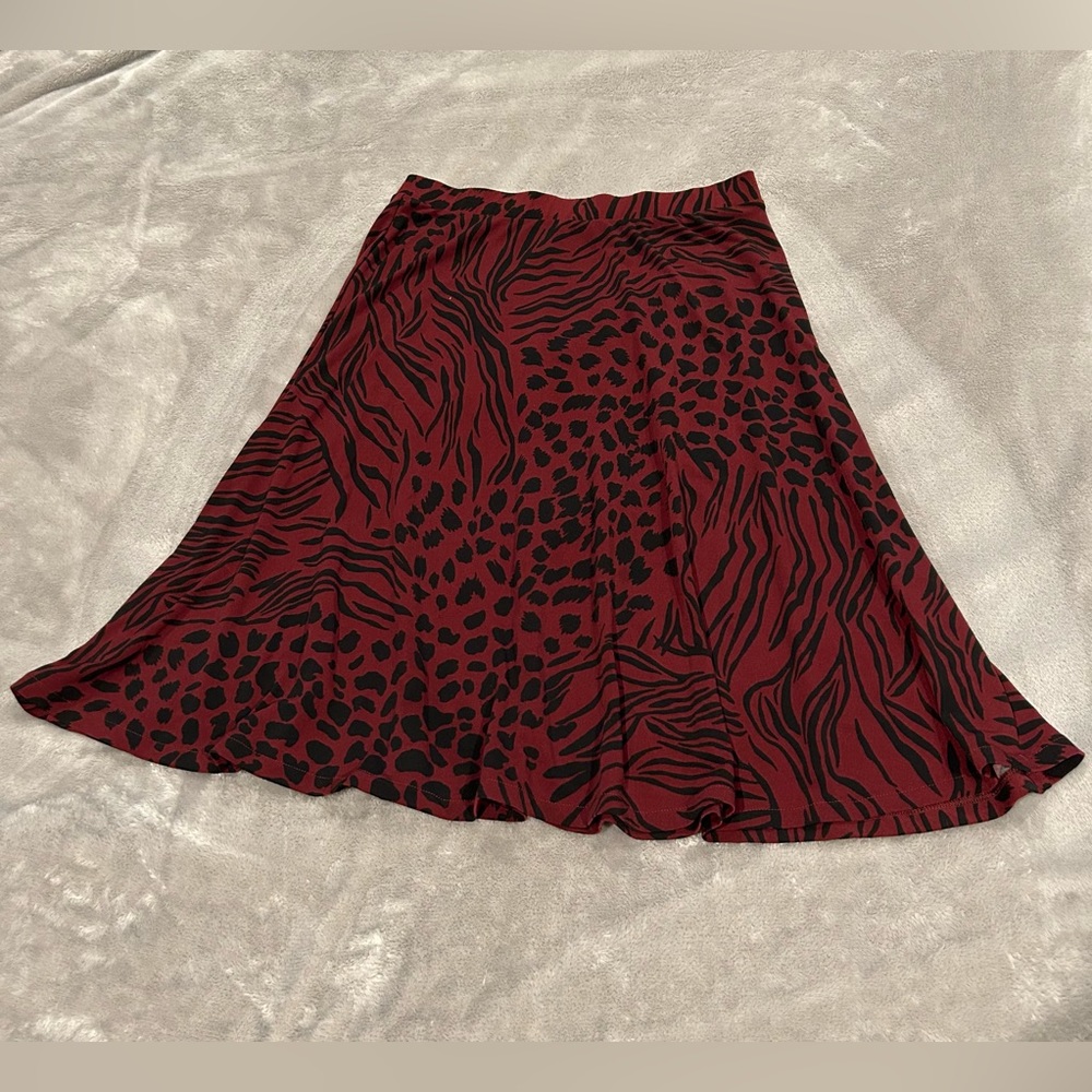 Maroon & Black animal print a-line midi skirt